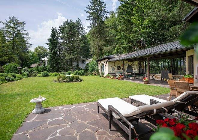 Hotel pension haus arenberg