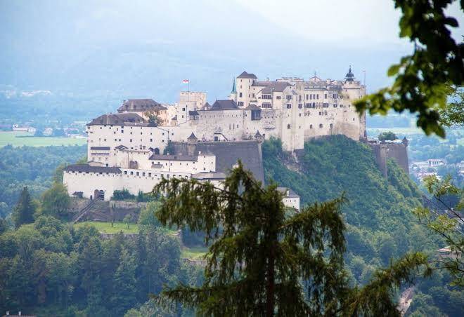 Jufa Hotel Salzburg City Image