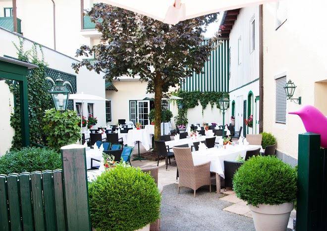 Hotel restaurant walserwirt