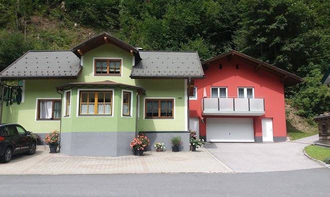 Haus tina