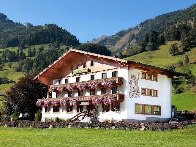 Hotel deralpenhof