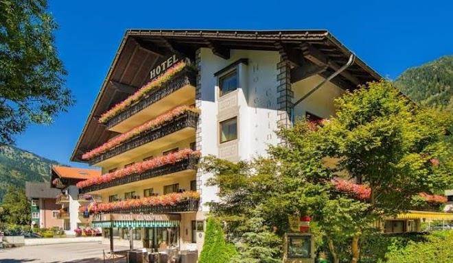 Hotel carinthia gmbh