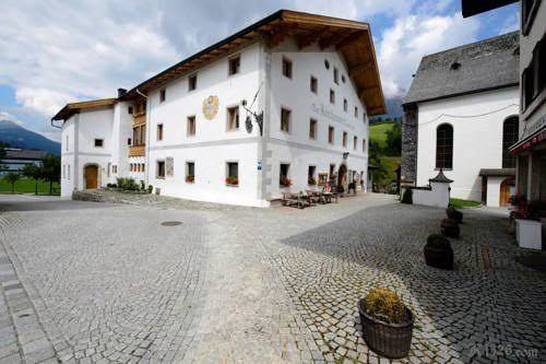 Der kirchenwirt seit 1326 gourmetwirtshaus & hotel