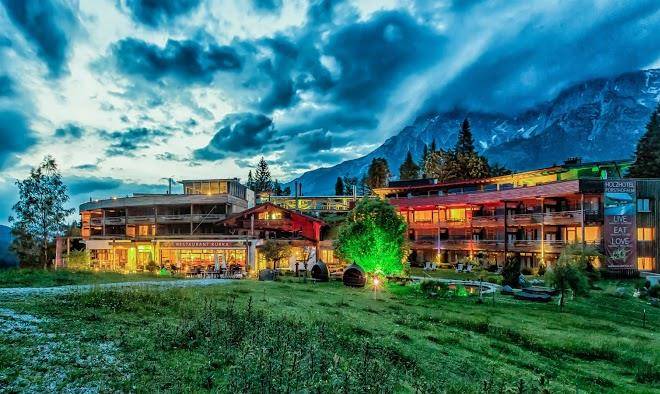 Holzhotel forsthofalm