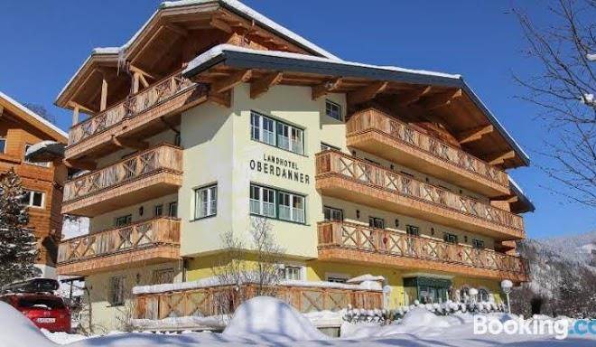 Hotel oberdanner gmbh