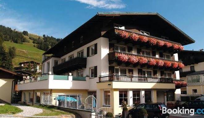 Hotel tannenberg