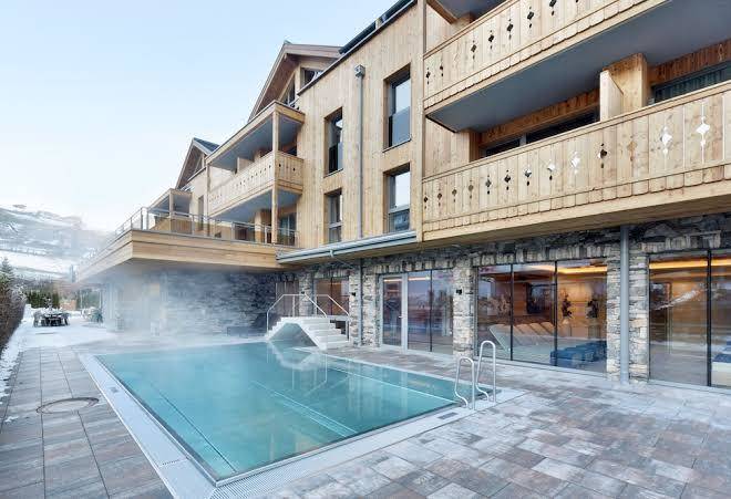 Mountain hotel luis