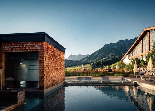 Ubergossene alm resort