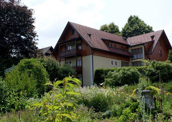 Dorfhotel fernblick