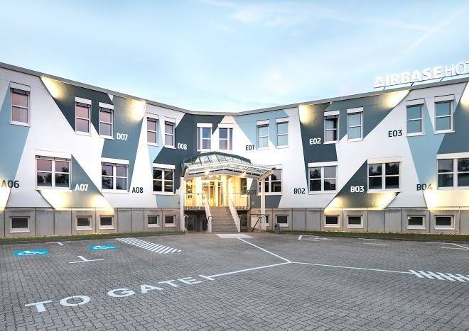 Airbase hotel