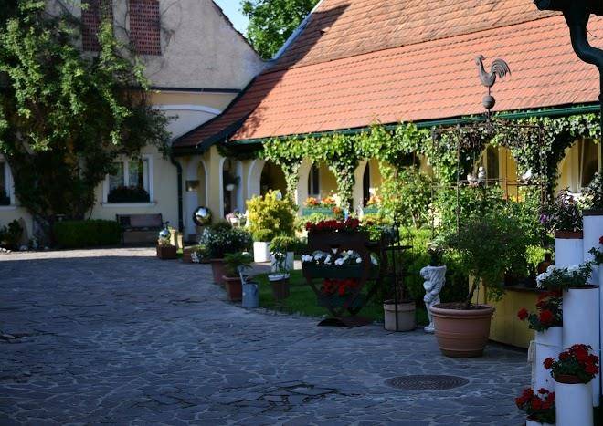 Pension arkadenhof