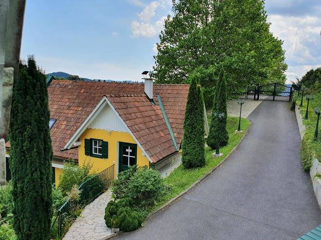 Gastehaus maxltoni
