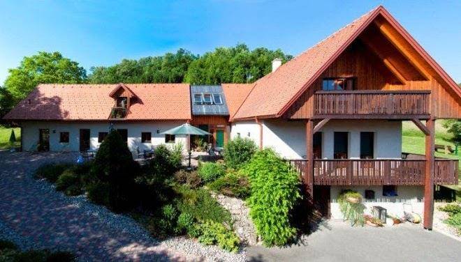 Hotel garni winzerhof hodl