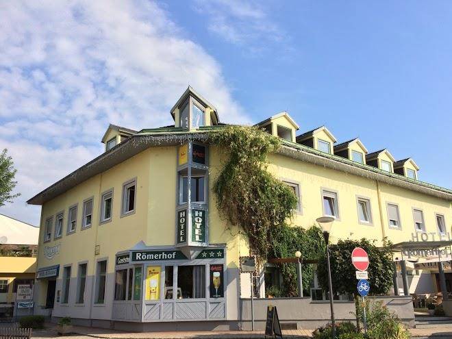 Hotel & wirtshaus romerhof
