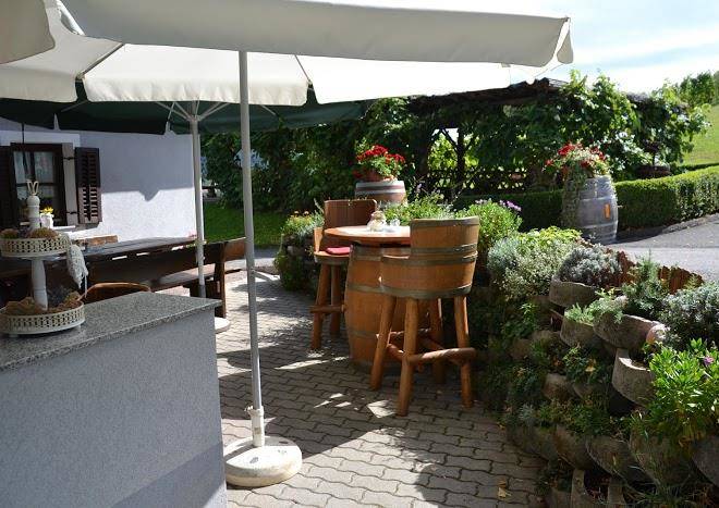 Weingut buschenschank gastezimmer adam schererkogl