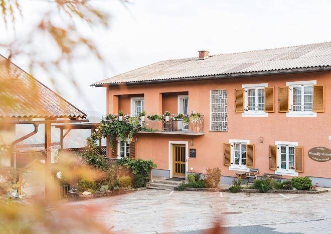 Weingut gastezimmer wratschko