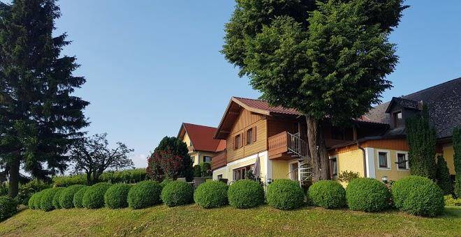 Weingut lambauer