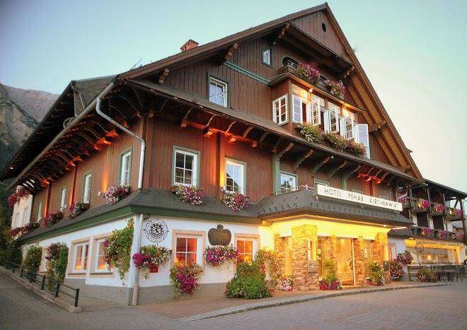 Hotel & restaurant pehab