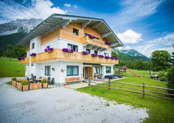 Landhaus pension sunseitn