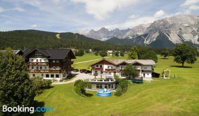 Pension astlhof