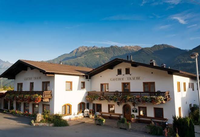 Gasthaus pension traube