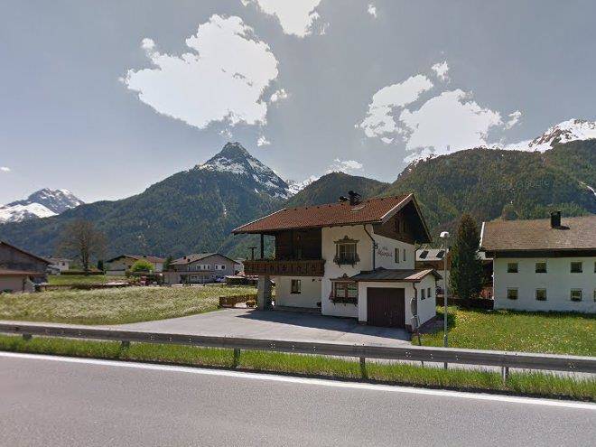 Haus alpengrus