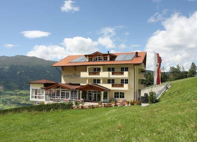 Hotel alpen royal