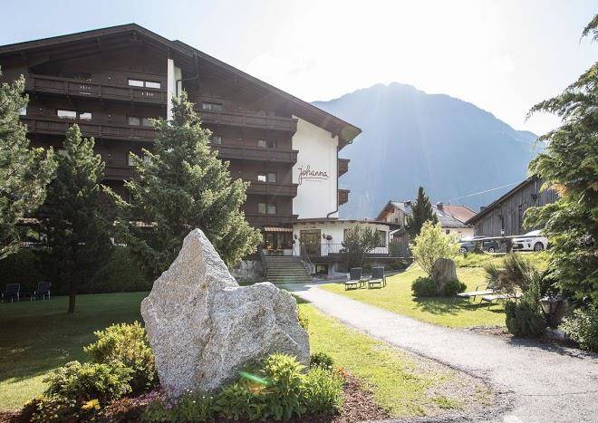 Hotel johanna mitten im otztal gmbh