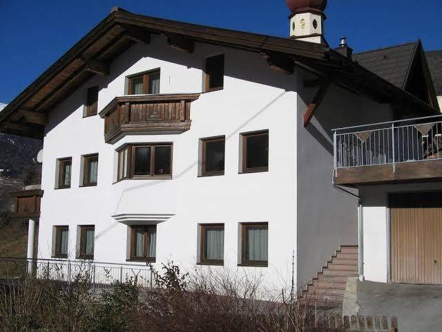 Neuner christa