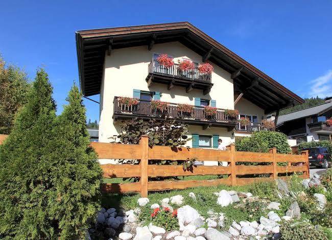 Alpenlandhaus menardi