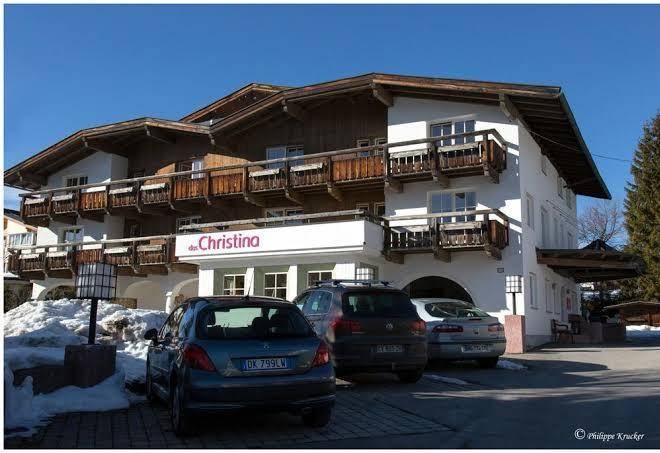 Hotel christina kg