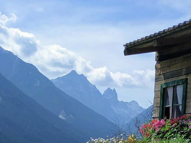 Hotel white mountain
