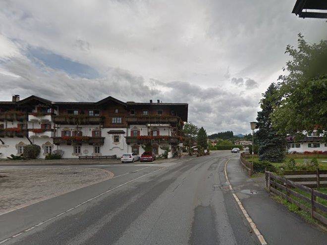 Ferienwohnungen huberhof oberndorf tirol