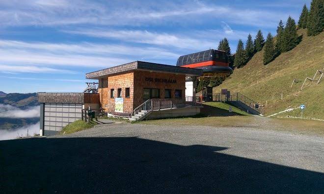 Thalernhof almhutte