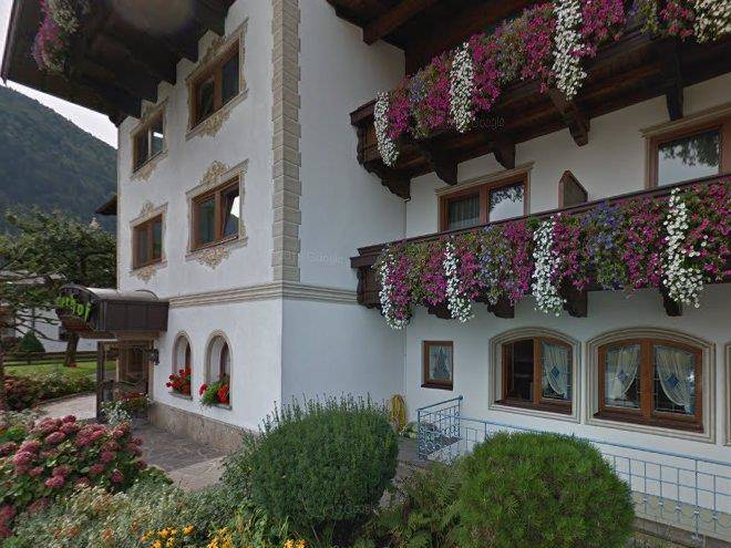 Ferienhaus wasserfallhutte