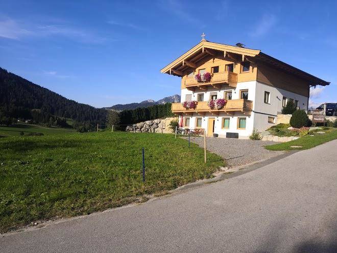 Ferienwohnung hausberg