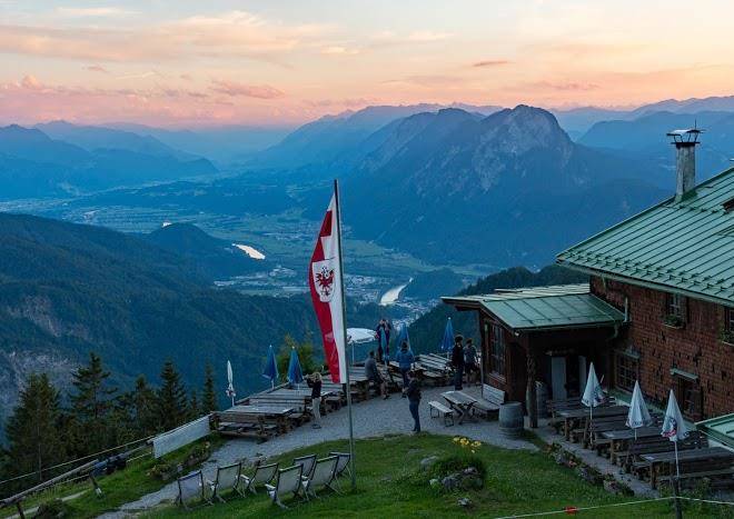 Vorderkaiserfeldenhutte