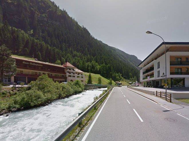 First mountain hotel kappl