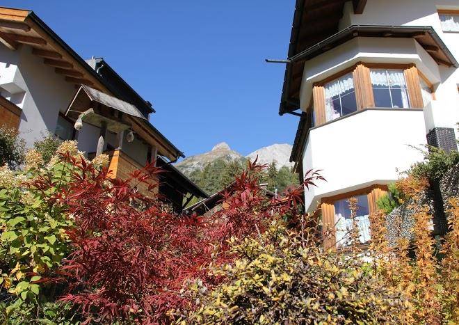 Haus alpengluhn