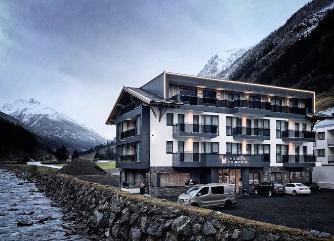 Hotel modern mountain