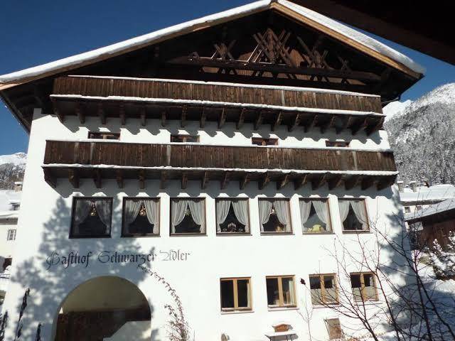 Hotel schwarzer adler fam matt