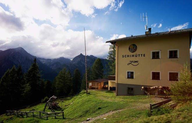 Skihutte zams