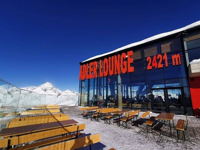 Adler lounge
