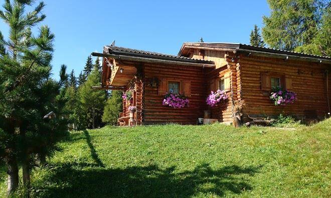 Almhutte astenrast pitterl