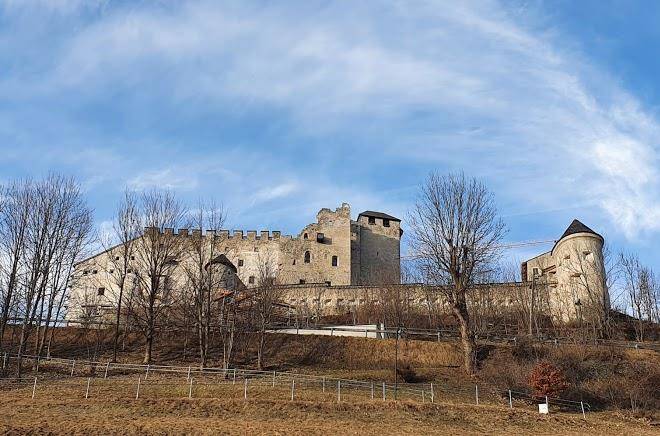 Gasthaus burg heimfels