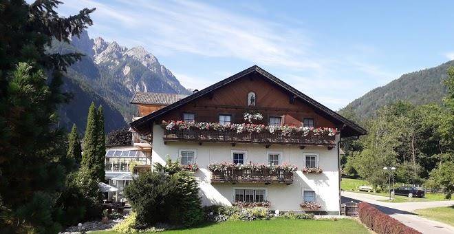 Haus tiefenbacher