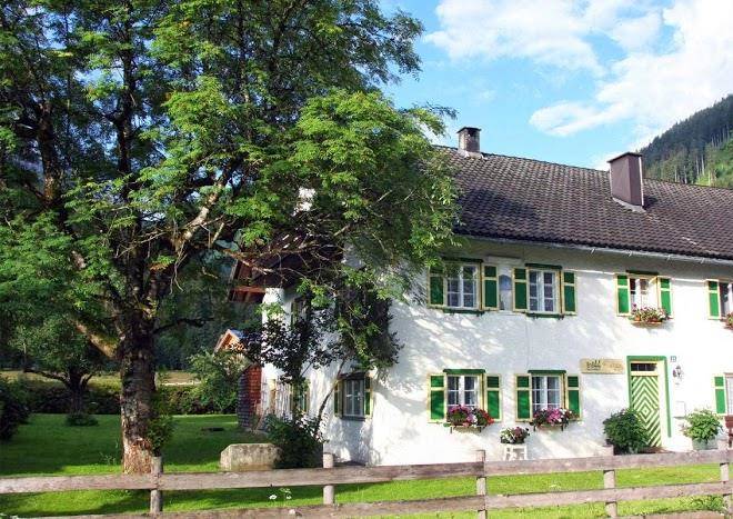 Bnb44 bed and breakfast