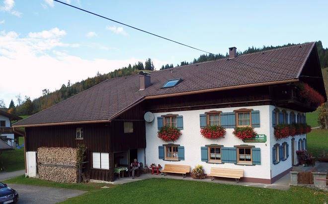 Gastehaus holl