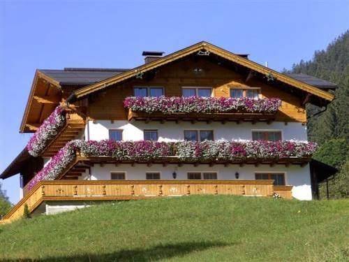 Landhaus gfollberg margarete & helmut schuler hammerle
