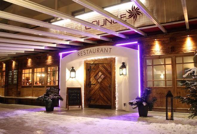 Hotel restaurant edelweiss lounge